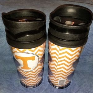 2-16oz Tennessee Volunteers coffee mugs